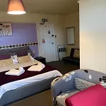 Pensjonat Gillygate 4*