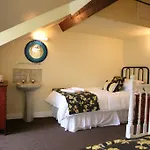 Gillygate 4*