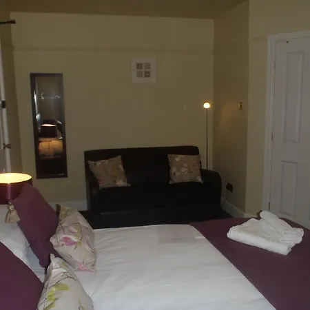 Guest house Gillygate