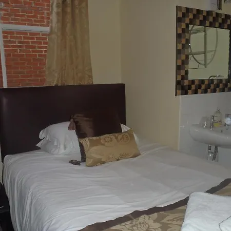 Gillygate Gæstehus 4*